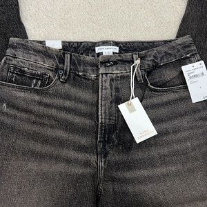 “Good Girlfriend High” Distressed Jeans Size 4/ 27